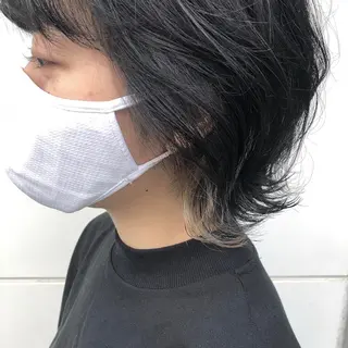 ショート カラー カトウ ユウカのヘアスタイル