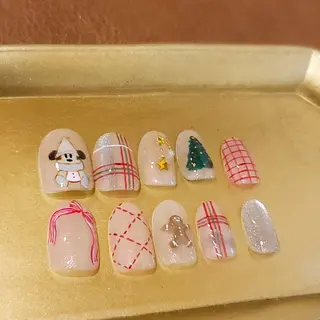 ネイル 🌲🌳🚪iiit o🌲🌳🌲のネイルデザイン