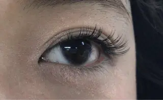マツエク・マツパ eyelash salon Chérie所属・Chérie Yurieのマツエク・マツパデザイン