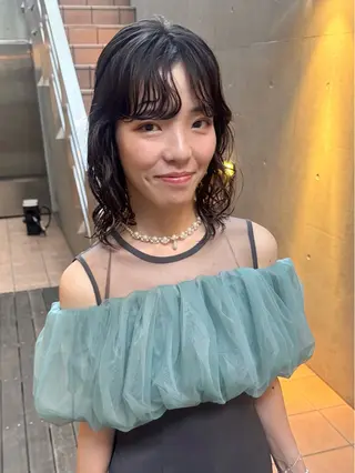ミディアム パーマ 大橋 芽衣のヘアスタイル