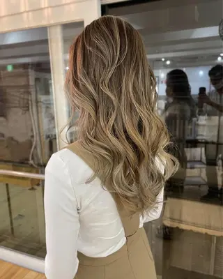 ロング カラー Tao所属・藤川 大智のヘアスタイル