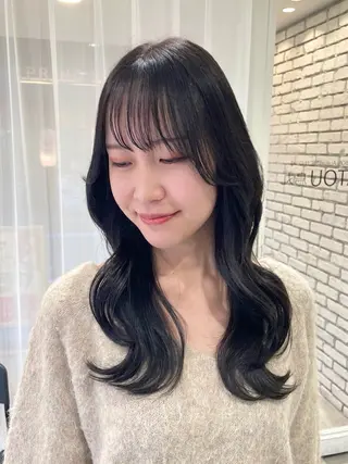 ロング 韓国風レイヤーカット 🇰🇷yumiのヘアスタイル