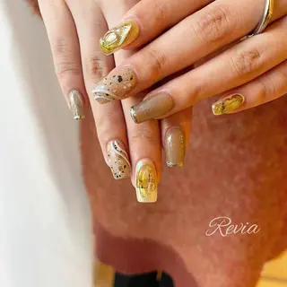 ネイル revia所属・ERI Nailistのネイルデザイン