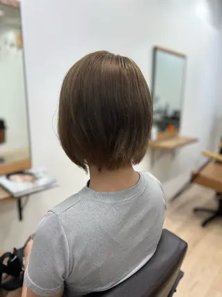 ショート カラー 原 夢歩のヘアスタイル