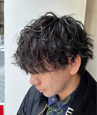 ミディアム パーマ メンズ メンズパーマ特化型 /京橋/栗野京弥のヘアスタイル