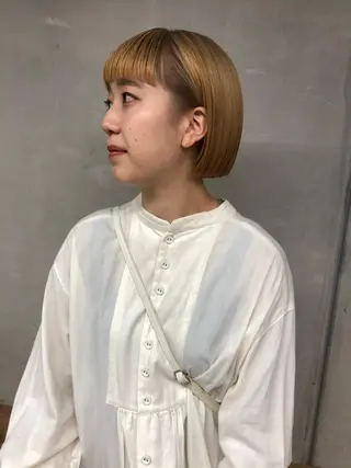 ショート カラー ヘアアレンジ BRUNTJET所属・MAEDA MADOKAのヘアスタイル
