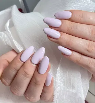 ネイル Kaka_ パラジェル、長さだしのネイルデザイン