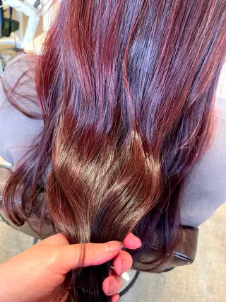 ロング カラー 高石 未唯のヘアスタイル