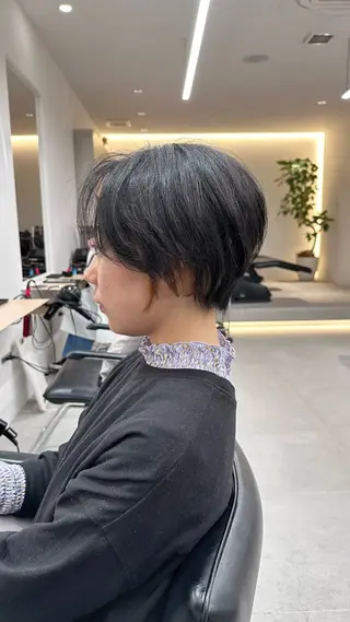 ショート あいこ/レイヤー カット🌷蔵前のヘアスタイル