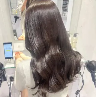 ロング カラー 🫧うる艶トレンド 🫧透明感カラーのヘアスタイル