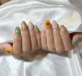 ネイル e-up by boss所属・e-up nail Arisaのネイルデザイン