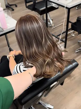 ロング カラー VIF所属・🗻飯田誠也🗻 カットカラー得意のヘアスタイル