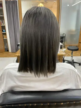 ミディアム カラー PANOLA所属・加藤 理沙のヘアスタイル