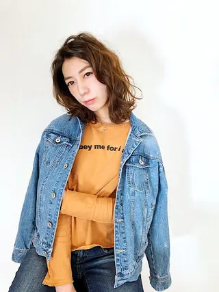 ミディアム カラー パーマ hair gladness WORLD所属・吉田 幸司のヘアスタイル