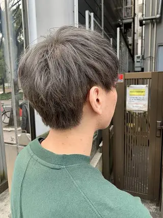 カラー メンズ 根本 美咲のヘアスタイル
