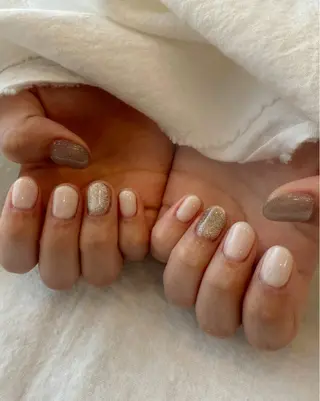 ネイル #She 岩出店のネイルデザイン