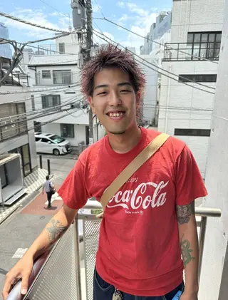 メンズ ショート 山影✨バレイヤージュ ハイライト✨メンズ◎のヘアスタイル