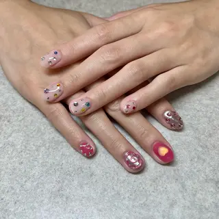 ネイル UnFLAIR KASUMIのネイルデザイン