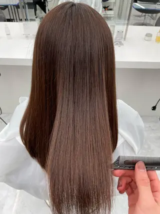 セミロング カラー 透明感・トレンドヘア 🫧SENDAI🫧のヘアスタイル