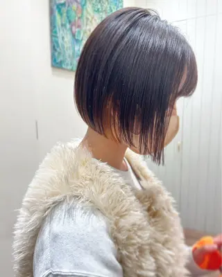 ショート ケアブリーチ 坪井佑樹のヘアスタイル