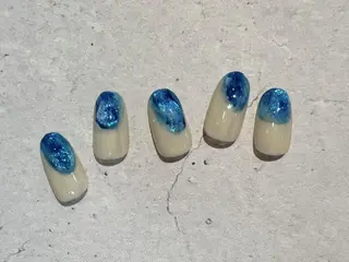 ネイル 【尾下】 ロイヤル•セラピストのネイルデザイン