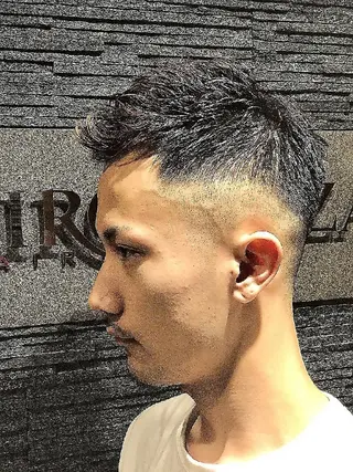 ショート 餘野 翔舞のヘアスタイル