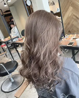 ロング カラー La fith hair ruu.所属・lafithhair ruu.南本庄のヘアスタイル