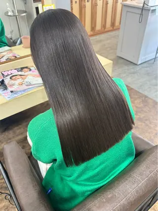 ロング YURAGI ☁️ y u iのヘアスタイル