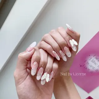 ネイル Nail by Licorneのネイルデザイン