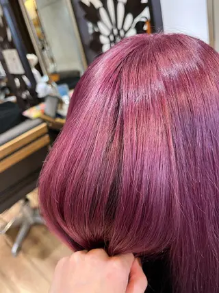 セミロング ayumi🦖/ ブリーチカラーのヘアスタイル