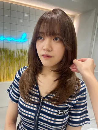 セミロング カラー 韓国ヘア/レイヤー Londエレンのヘアスタイル