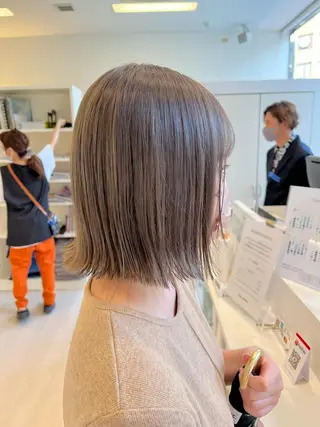 ショート カラー GOODDAY ヘアサロンのヘアスタイル