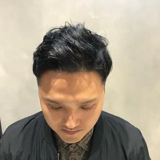 ショート メンズ 高橋 大治のヘアスタイル