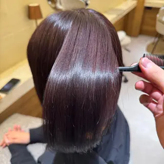 ミディアム yiye KEITOのヘアスタイル