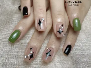 ネイル 宇 田川のネイルデザイン