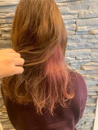 ロング カラー ヘアアレンジ Fika所属・佐藤 匠のヘアスタイル