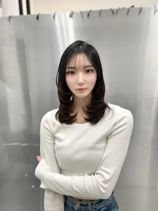 セミロング LOMKH所属・レイヤー/エクステ /縮毛矯正/タツヤのヘアスタイル