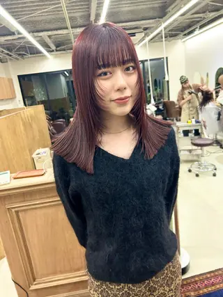 ミディアム カラー パーマ ヘアアレンジ 髪と音処　マトぺ所属・デザインカラー/ボブ ブリーチカラー/ユリのヘアスタイル