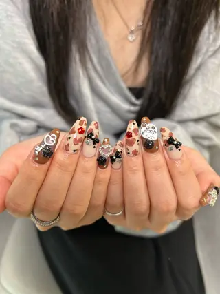 ネイル SoLuna 【ソルナ】のネイルデザイン