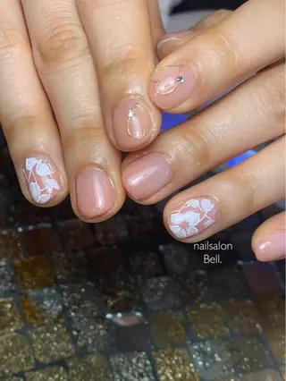 ネイル Y. Reonaのネイルデザイン