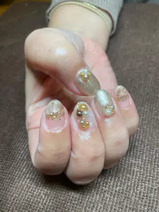 ミディアム ネイル M. KOTOMIのネイルデザイン