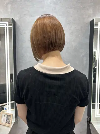 ショート カラー ヘアアレンジ _WHITE 天神店 YUMEKA🐻のヘアスタイル