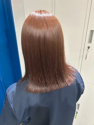 ミディアム パドトロワ所属・pasdetrois 遠藤愛奈のヘアスタイル