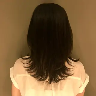 セミロング カラー ボブ/透明感カラー 岸本涼奈のヘアスタイル