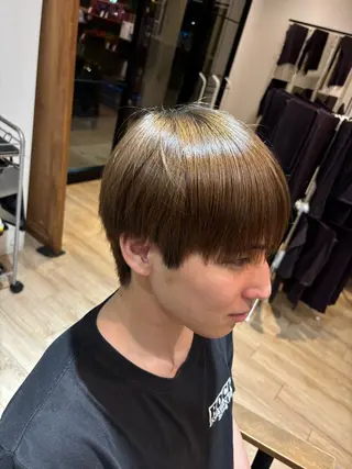 カラー メンズ Sarah所属・ゲーマー美容師たがみ 🎮【メンズ特化】のヘアスタイル
