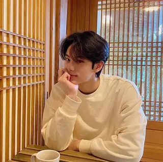 パーマ men’s Lapis 栄店所属・メンズヘア韓国ヘア Takaのヘアスタイル