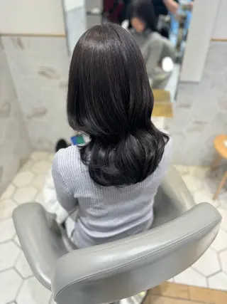 ロング カラー costes 今井芽依のヘアスタイル