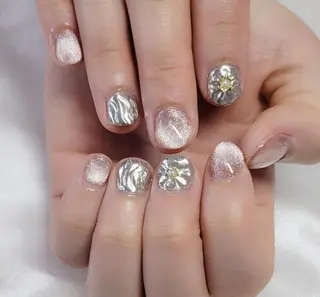ネイル Heartful nailのネイルデザイン