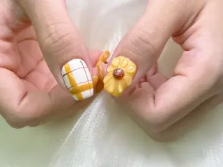 ネイル lucky nail 歌舞伎町のネイルデザイン