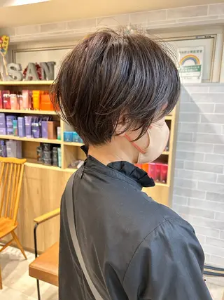 ショート ナリタ ミユウのヘアスタイル
